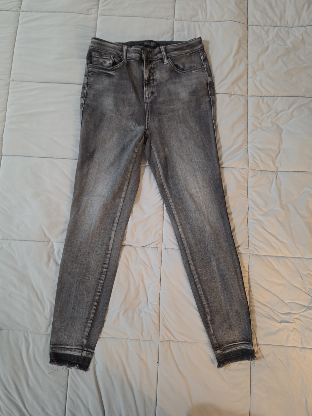 Judy Blue JB 88165 Women’s Gray Skinny Jeans - 11/31, 12-14